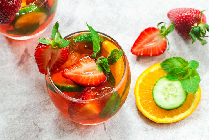 alcohol-free pimms with orange